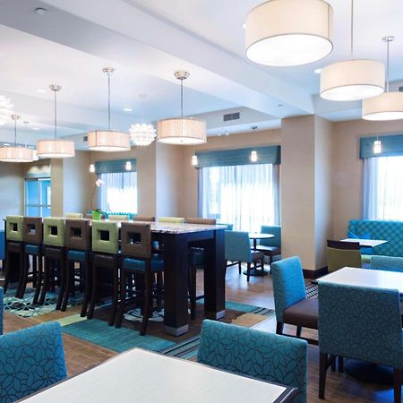 Hampton Inn Saskatoon South Extérieur photo