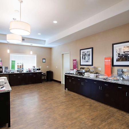 Hampton Inn Saskatoon South Extérieur photo