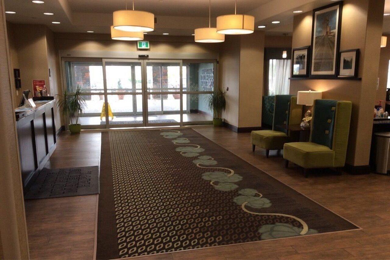 Hampton Inn Saskatoon South Extérieur photo