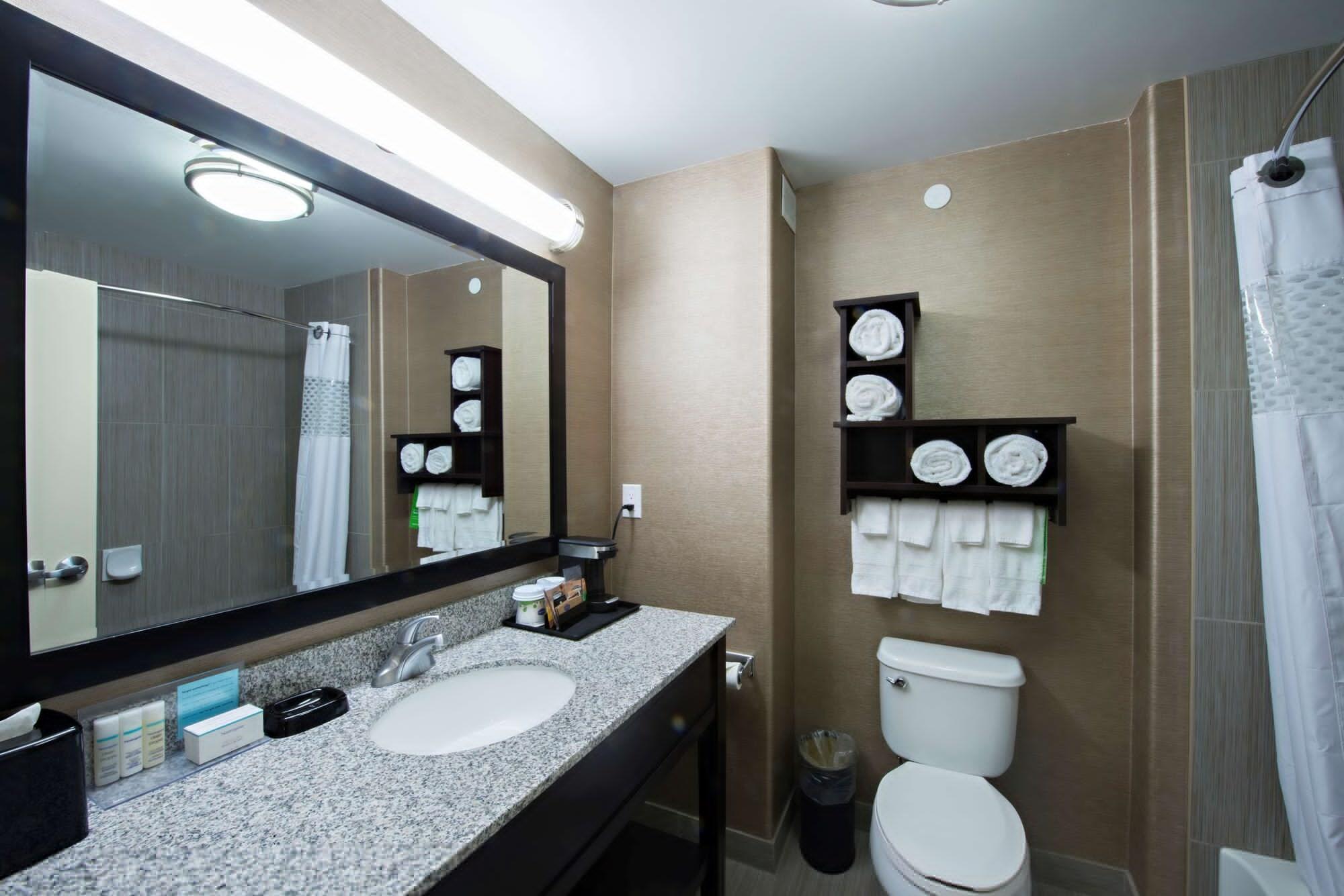 Hampton Inn Saskatoon South Extérieur photo