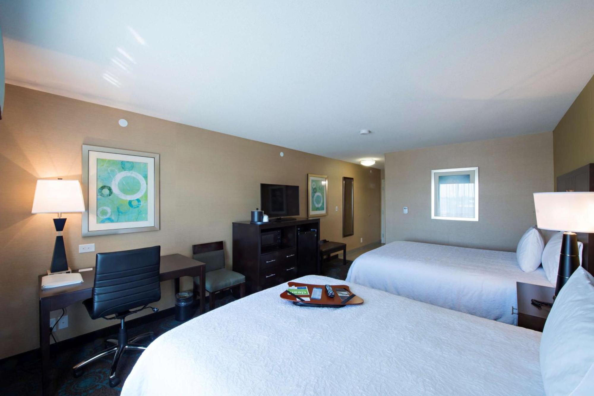 Hampton Inn Saskatoon South Extérieur photo